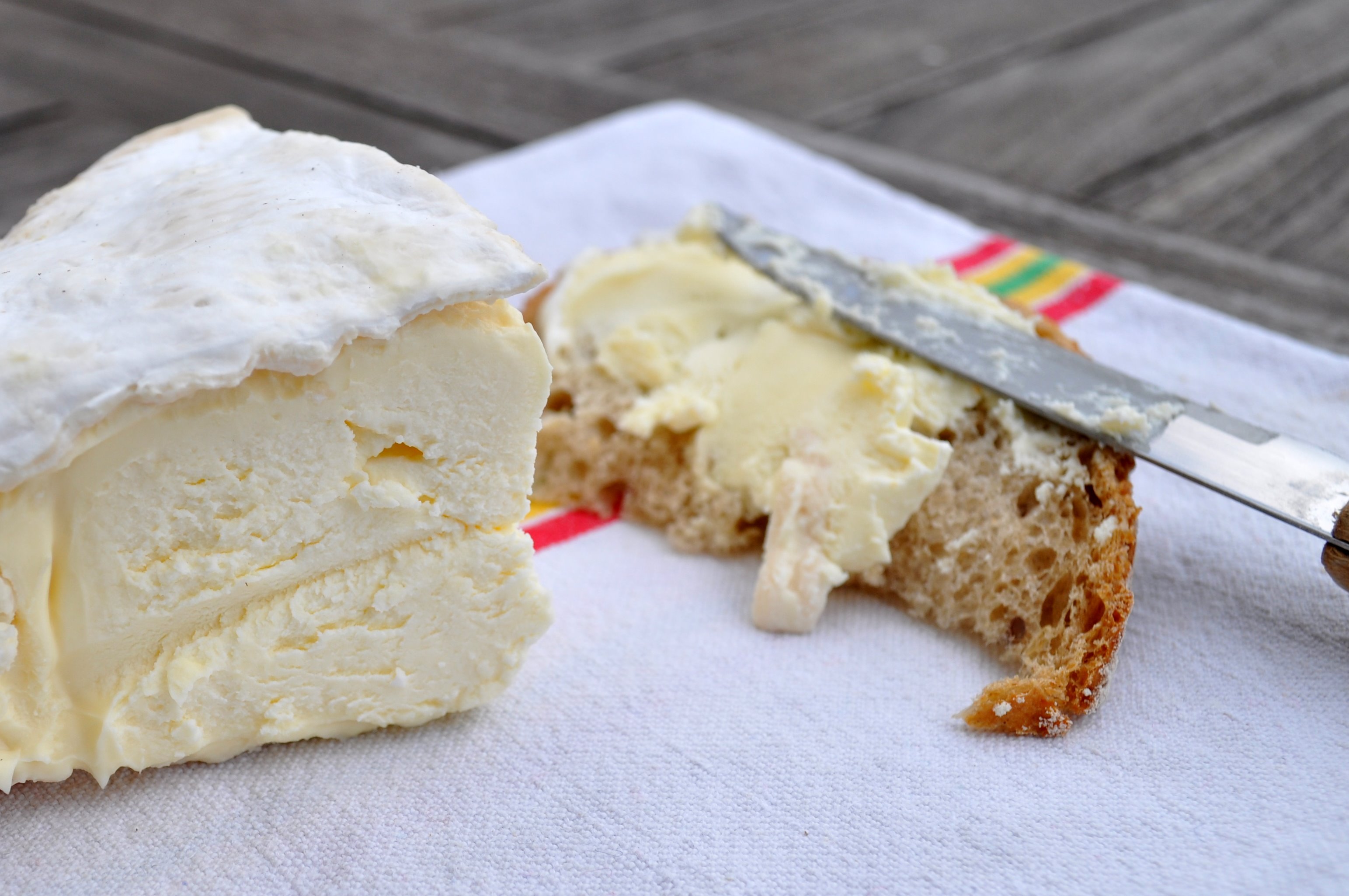 5 French Cheeses To Try Right Now - Food Republic