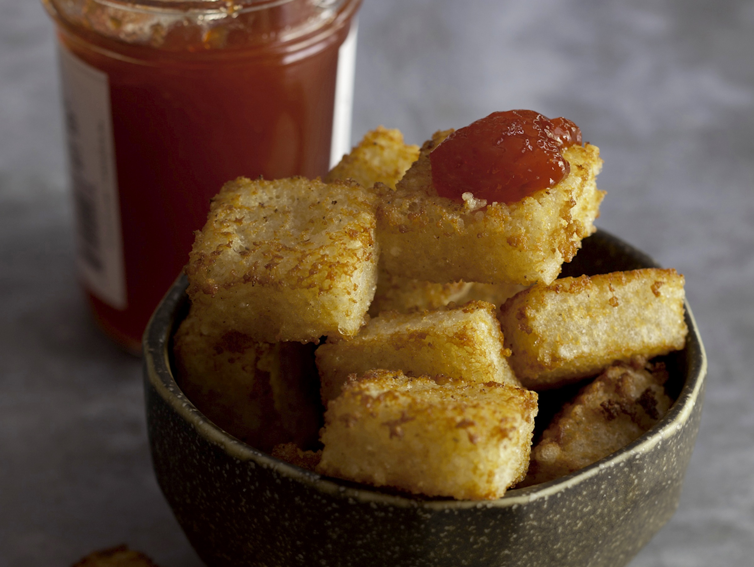 Crispy Tropical Cheese Fritters: A Flavorful Treat From The Tropics