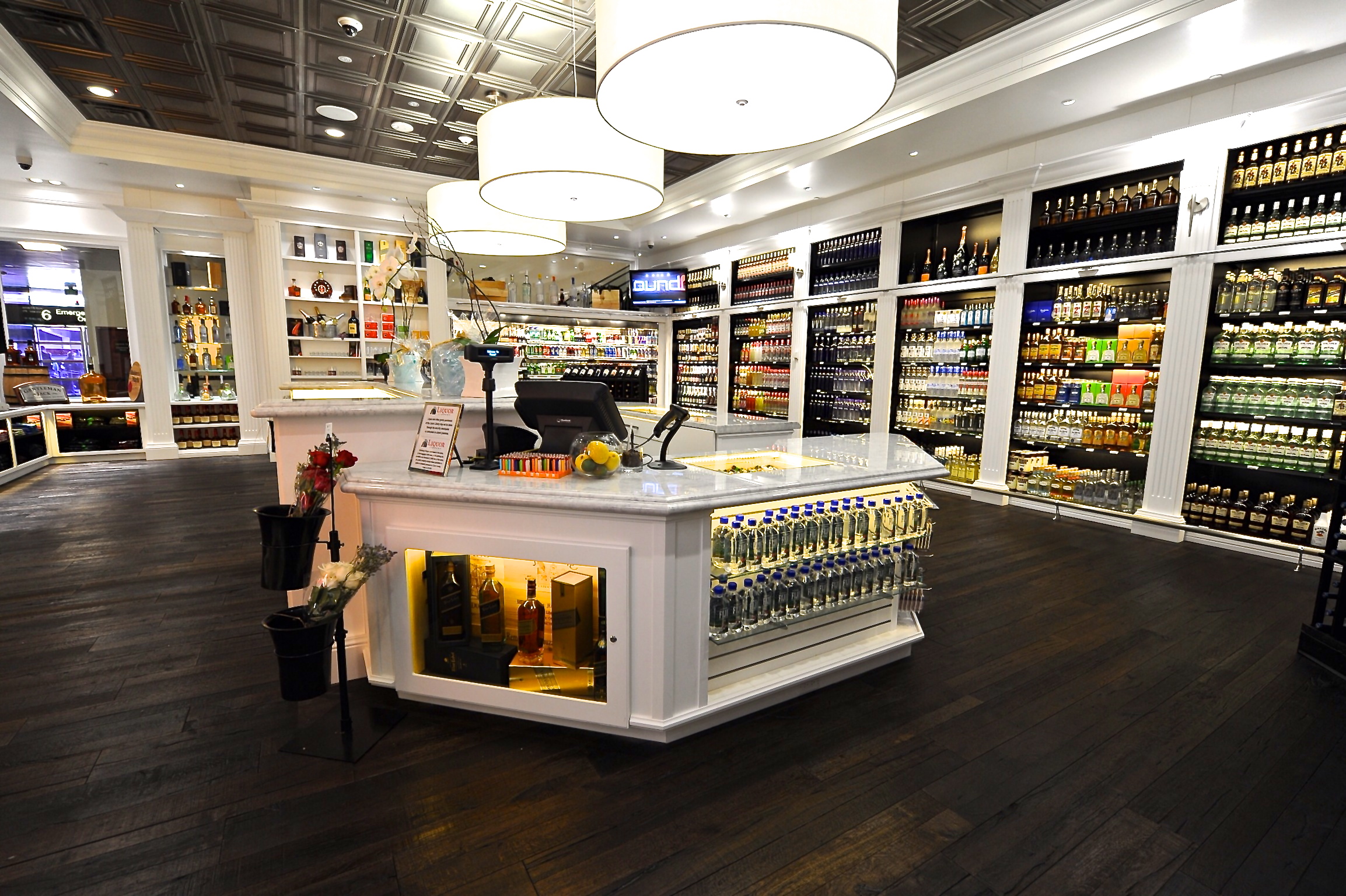 world-s-6-best-airport-wine-and-liquor-shops-food-republic