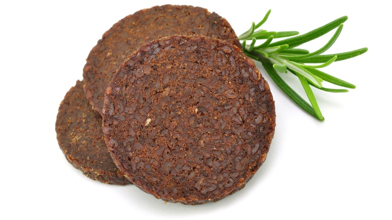 Traditional pumpernickel slices with rosemary sprig