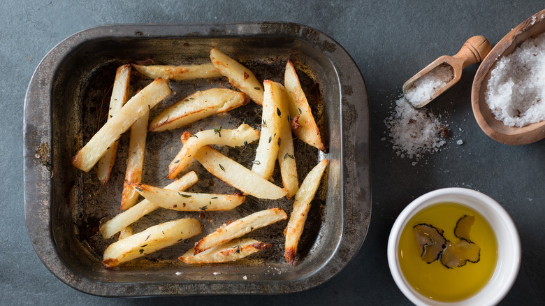 french fries with truffle oil