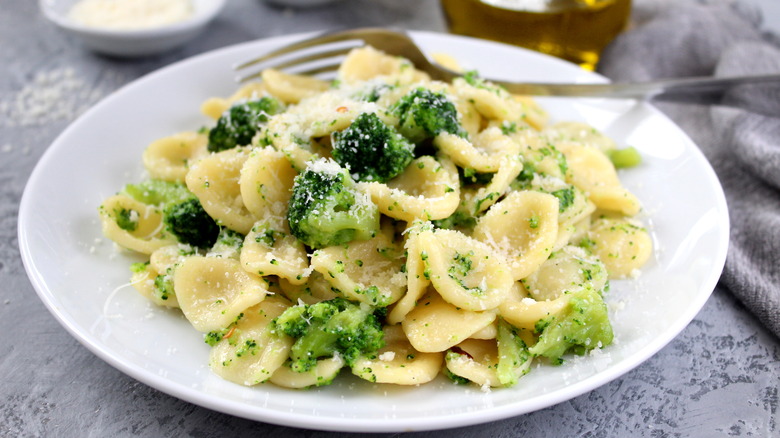 pasta with broccoli on white plate