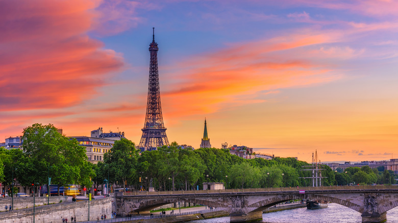 eiffel tower and river seine at sunset