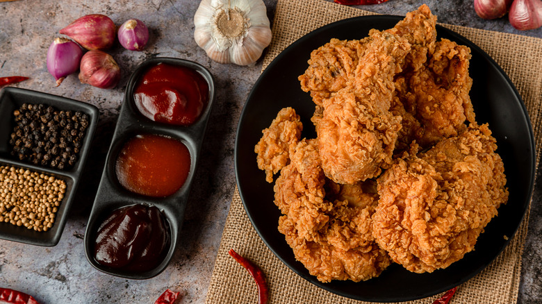 plate of fried chicken