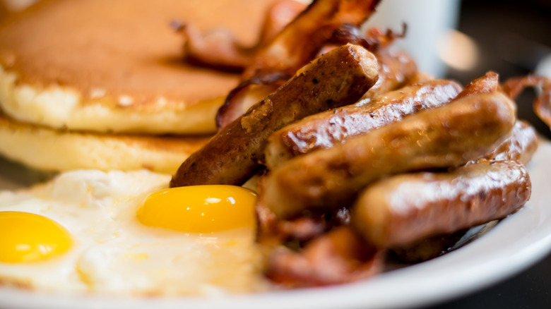 table of breakfast food