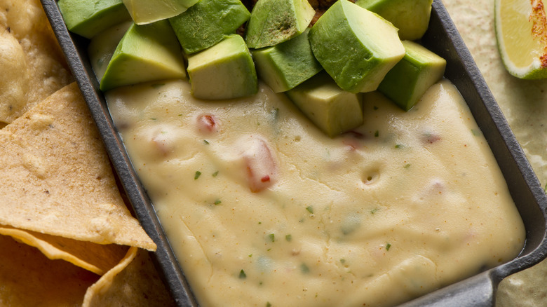 queso with avocado