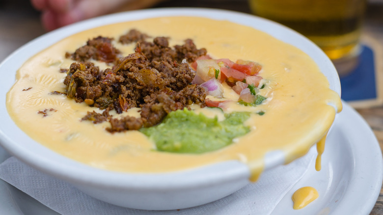 queso with beef