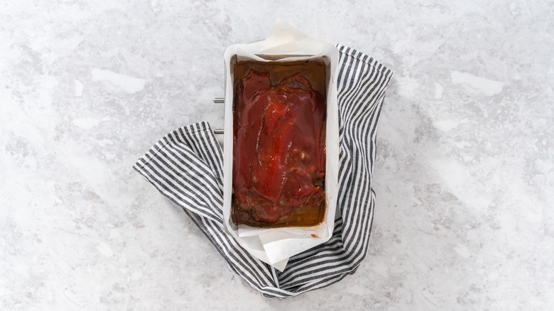 meatloaf with a glaze