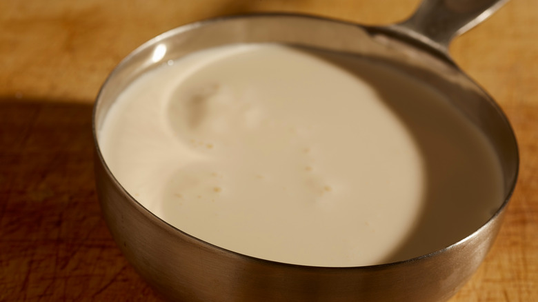 heavy cream in bowl