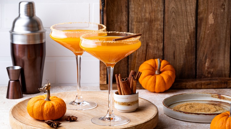 pumpkin martinis with spices