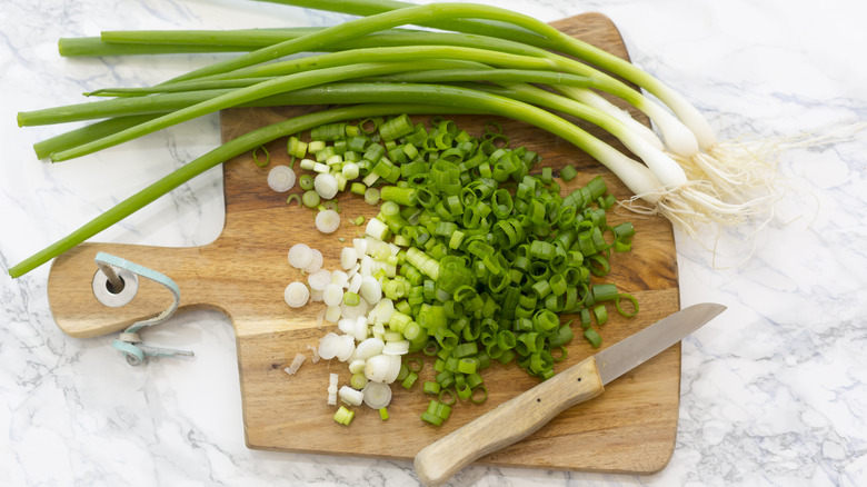 Diced and whole scallions