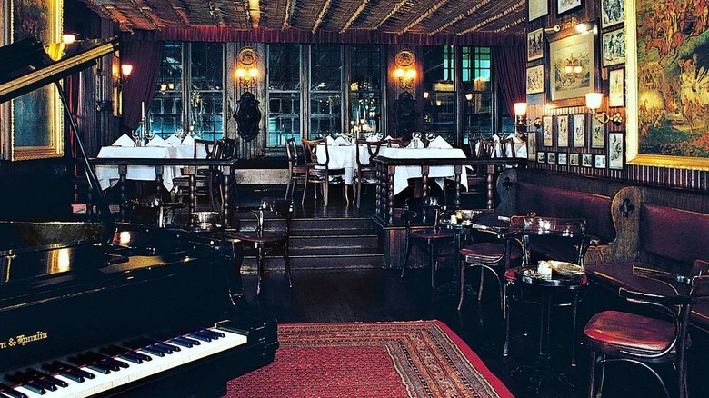Keens Steakhouse interior New York City