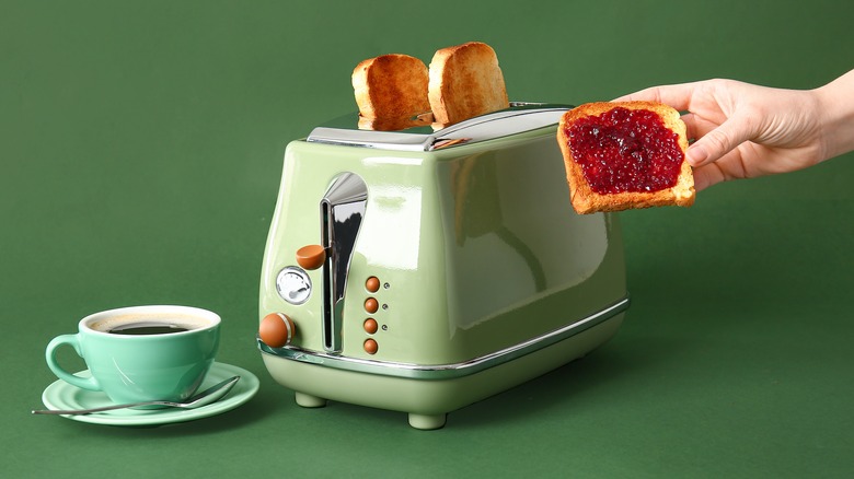 Retro styled toaster and jammy toast