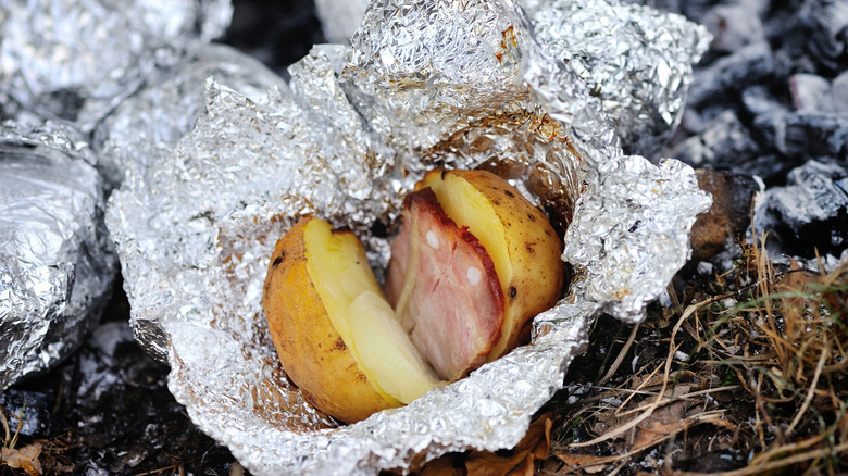 campfire baked potato