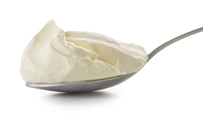 Spoonful of cream cheese