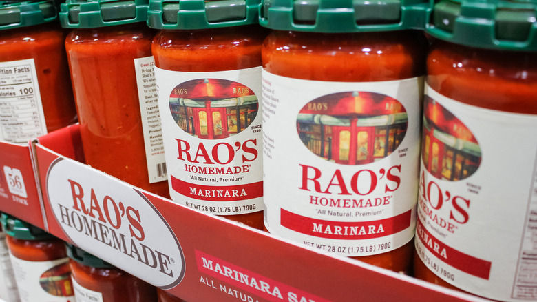 Rao's brand marinara sauce on shelf
