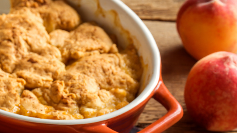 Fruit cobbler in white dish