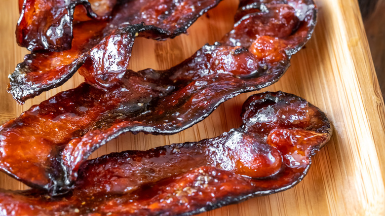 spicy candied bacon 