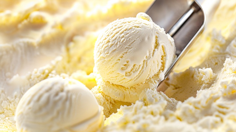 Vanilla ice cream being scooped