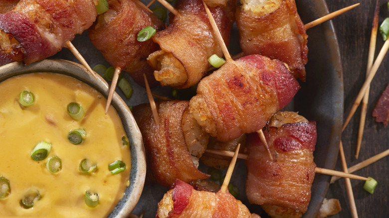 bacon skewers with cheese dip
