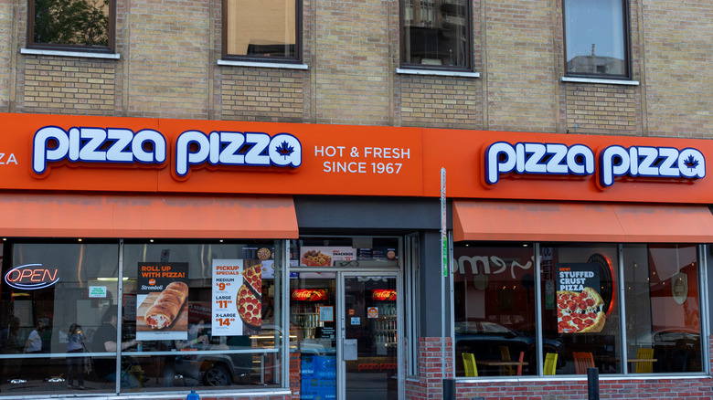 Pizza Pizza storefront in Canada