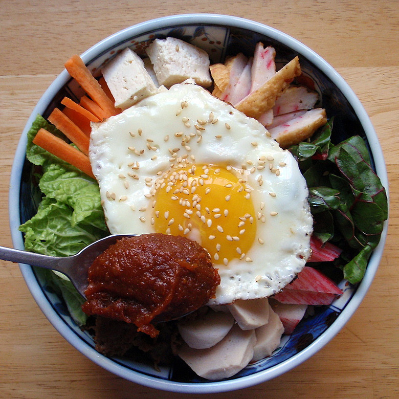 Sefon Ruxxx - 8 Instances Of Bibimbap Porn To Help You Decide What To Eat For Lunch -  Food Republic