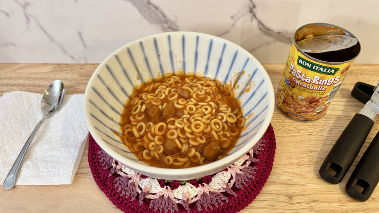 Spaghetti Rings with Meatballs