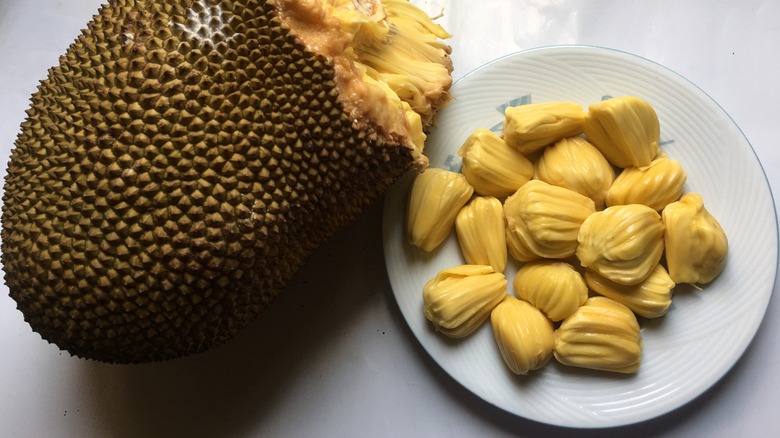 peeled and whole jackfruit