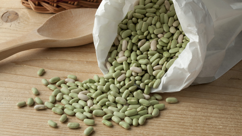paper bag of flageolet beans