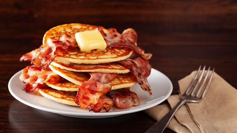 pancakes layered with bacon