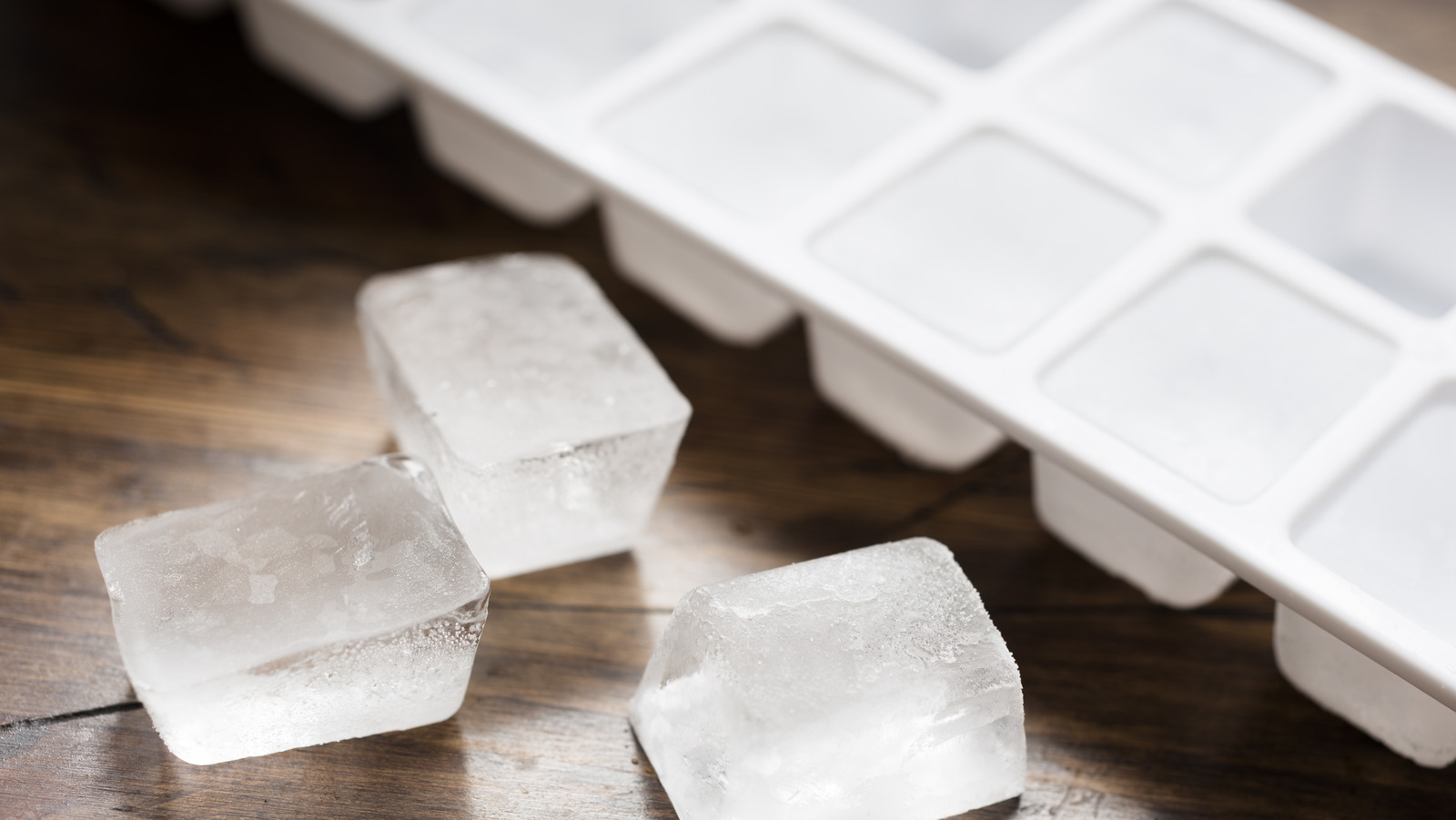 https://www.foodrepublic.com/img/gallery/all-you-need-to-clean-your-garbage-disposal-is-a-tray-of-ice-cubes/l-intro-1696625377.jpg