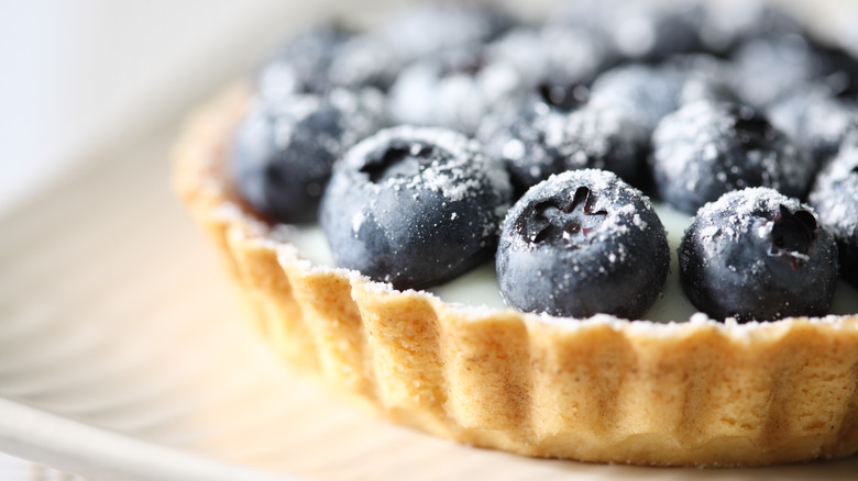 blueberry tart