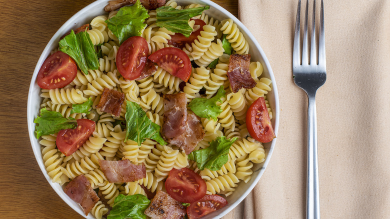 BLT style pasta salad with bacon