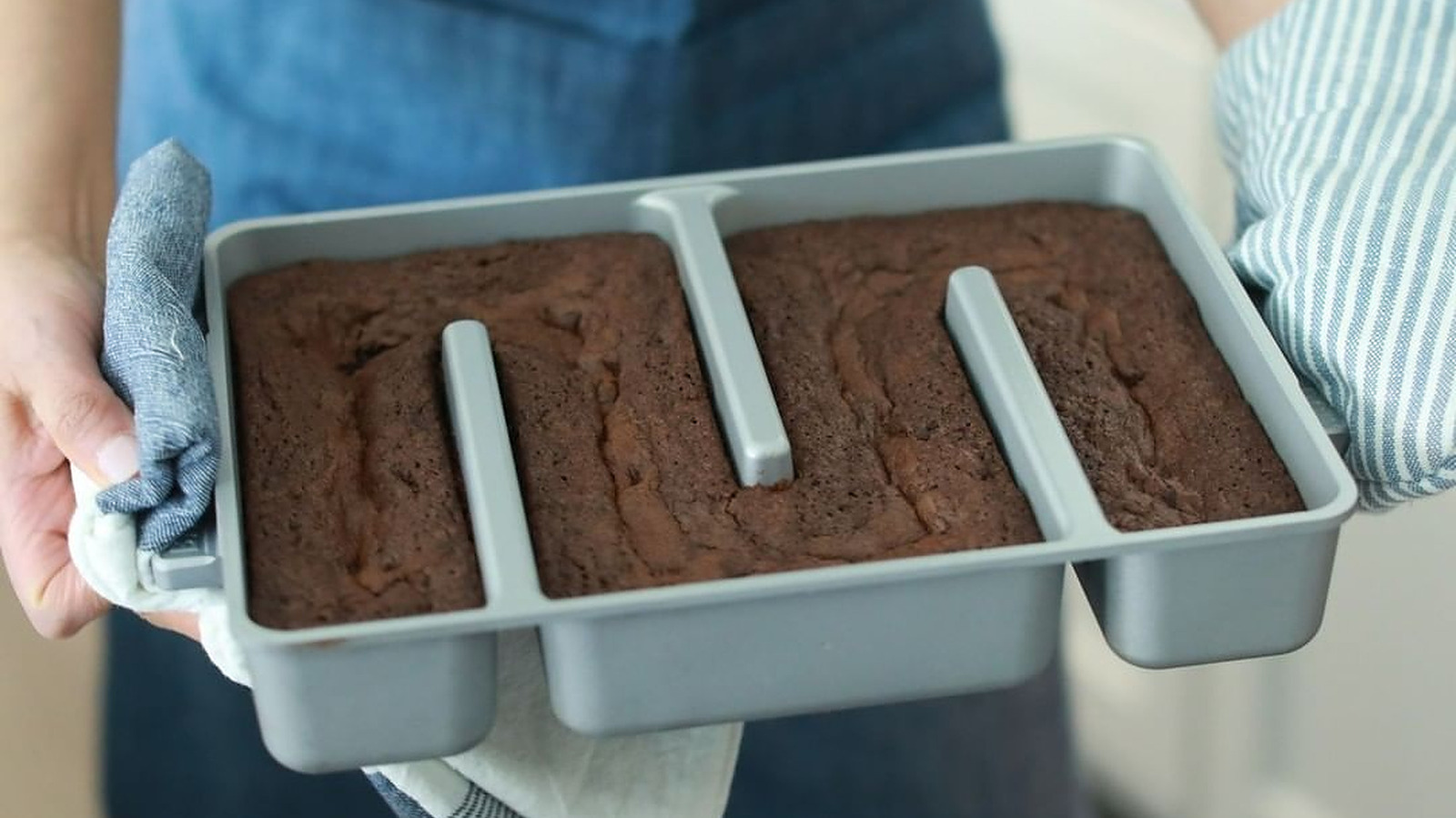 The Edge-Only Brownie Pan: A $1 Million Idea