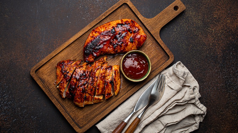 Barbecue sauce with grilled chicken 