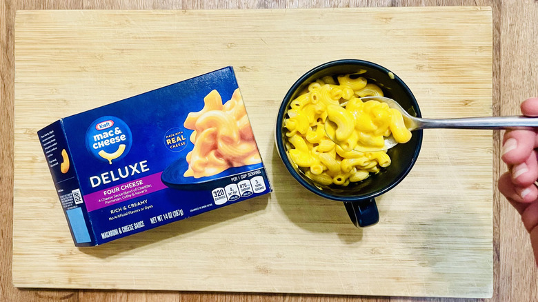 Kraft Deluxe Four Cheese Macaroni 