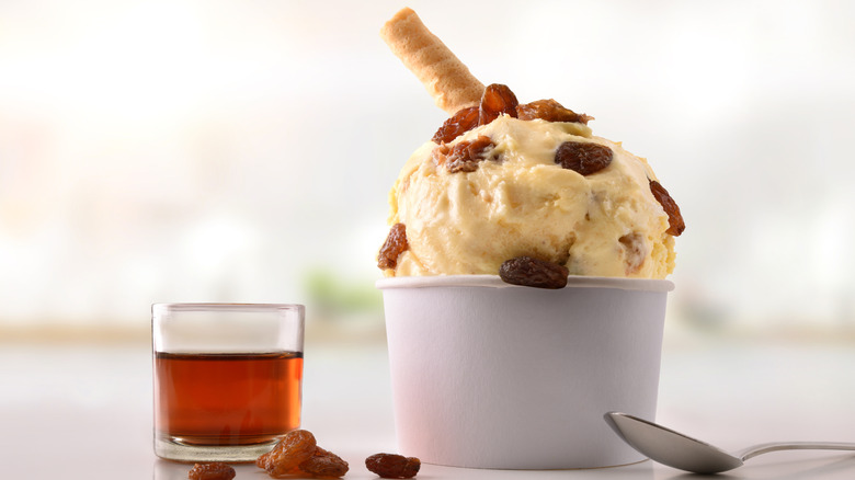 rum raisin ice cream