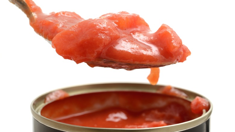 spoonful of canned tomatoes