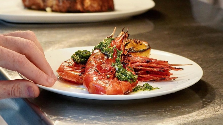 Plated carabineros