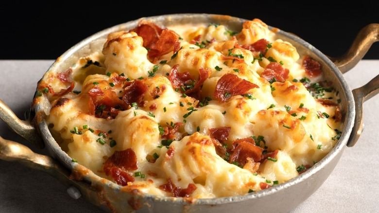 Baked macaroni and cheese