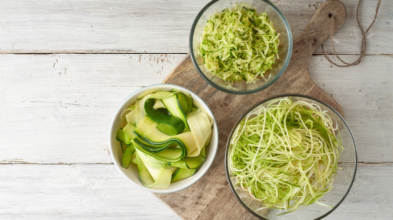 different shapes of zucchini noodles