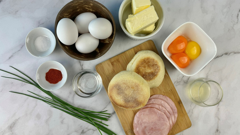 eggs benedict ingredients