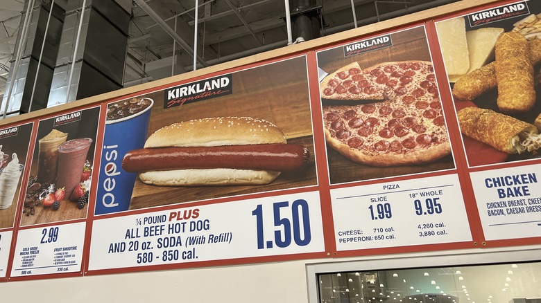 Hot dog at Costco food court