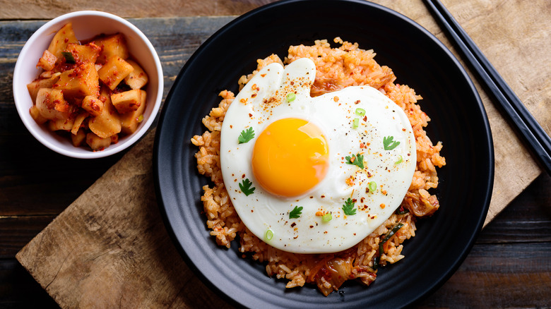 Kimchi rice topped with fried egg