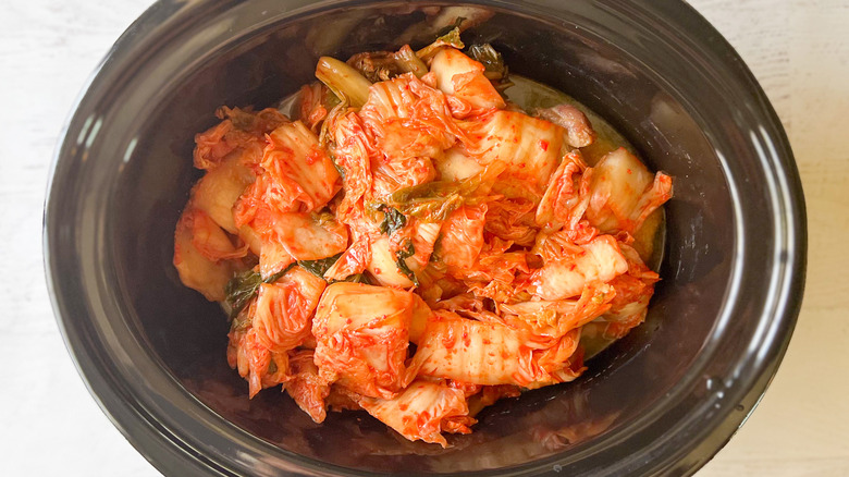 kimchi and chicken in crockpot