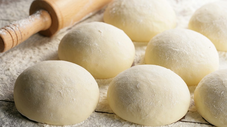 pizza dough balls 