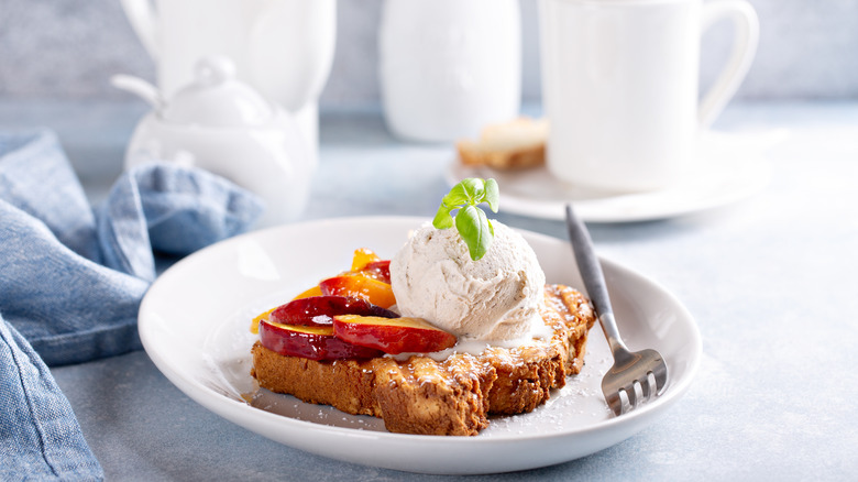 Peaches and cream French toast