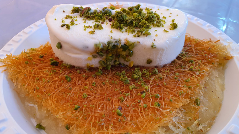 Turkish kadayif with ice cream 