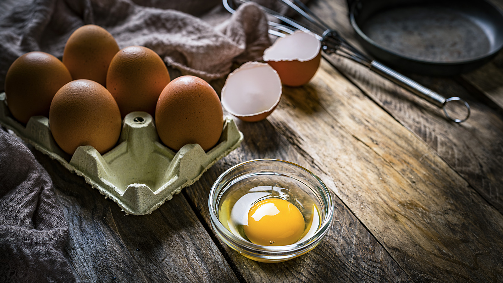 Eggs Are Your Secret Weapon For Creamy Pan Sauce Without Dairy