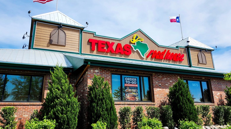 Texas Roadhouse exterior